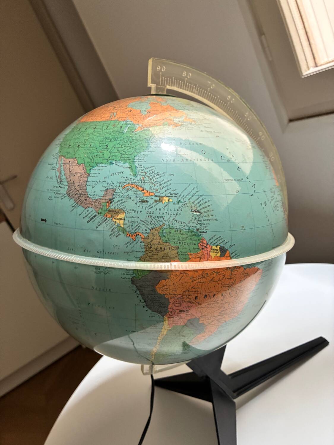 Globe tripod, made in Italy by Rico Firenze 1960