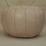 Moroccan pouf in beige leather