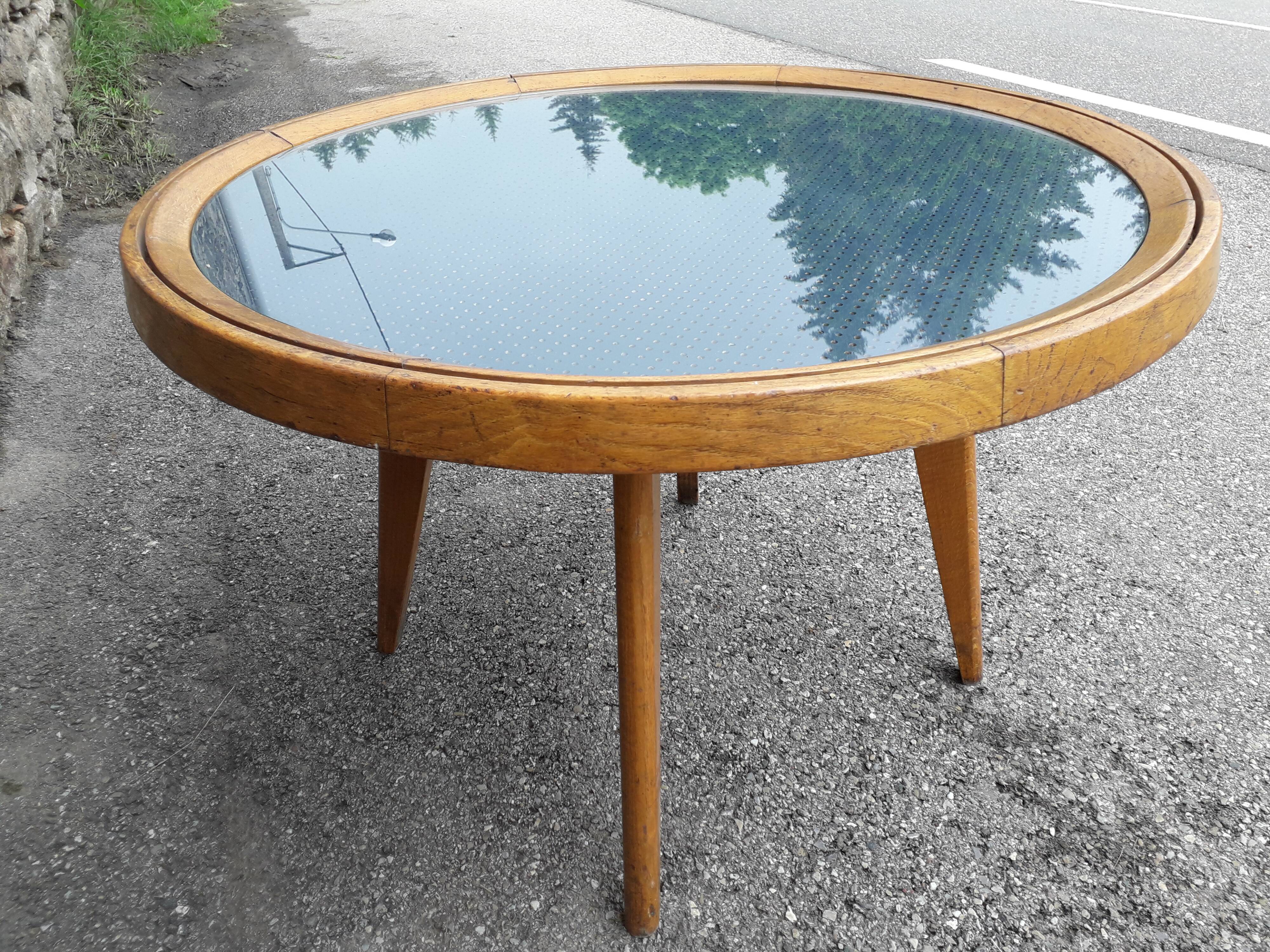 Coffee table vintage compass feet