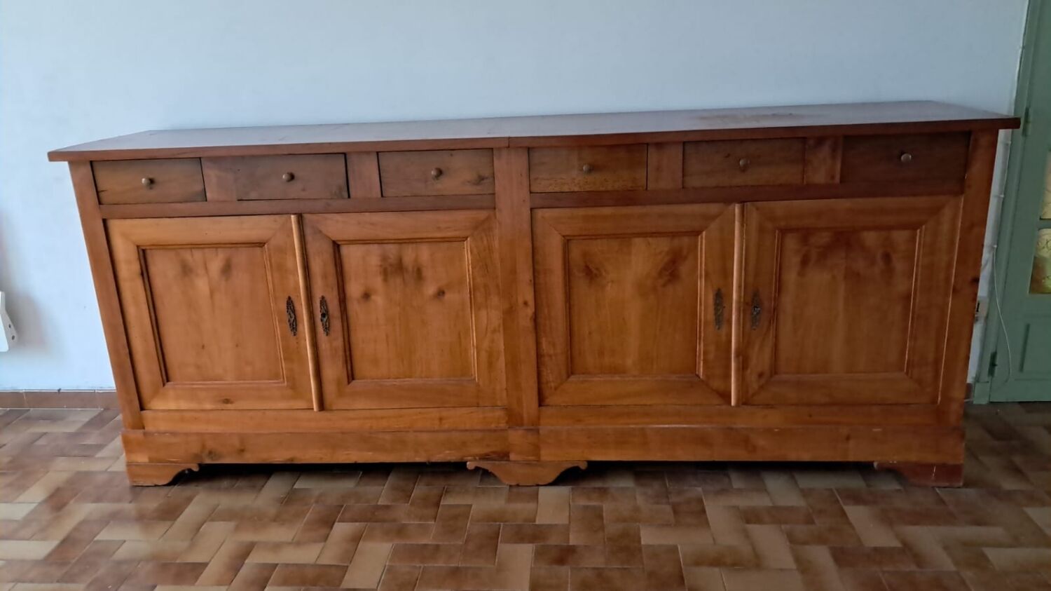 Sideboard