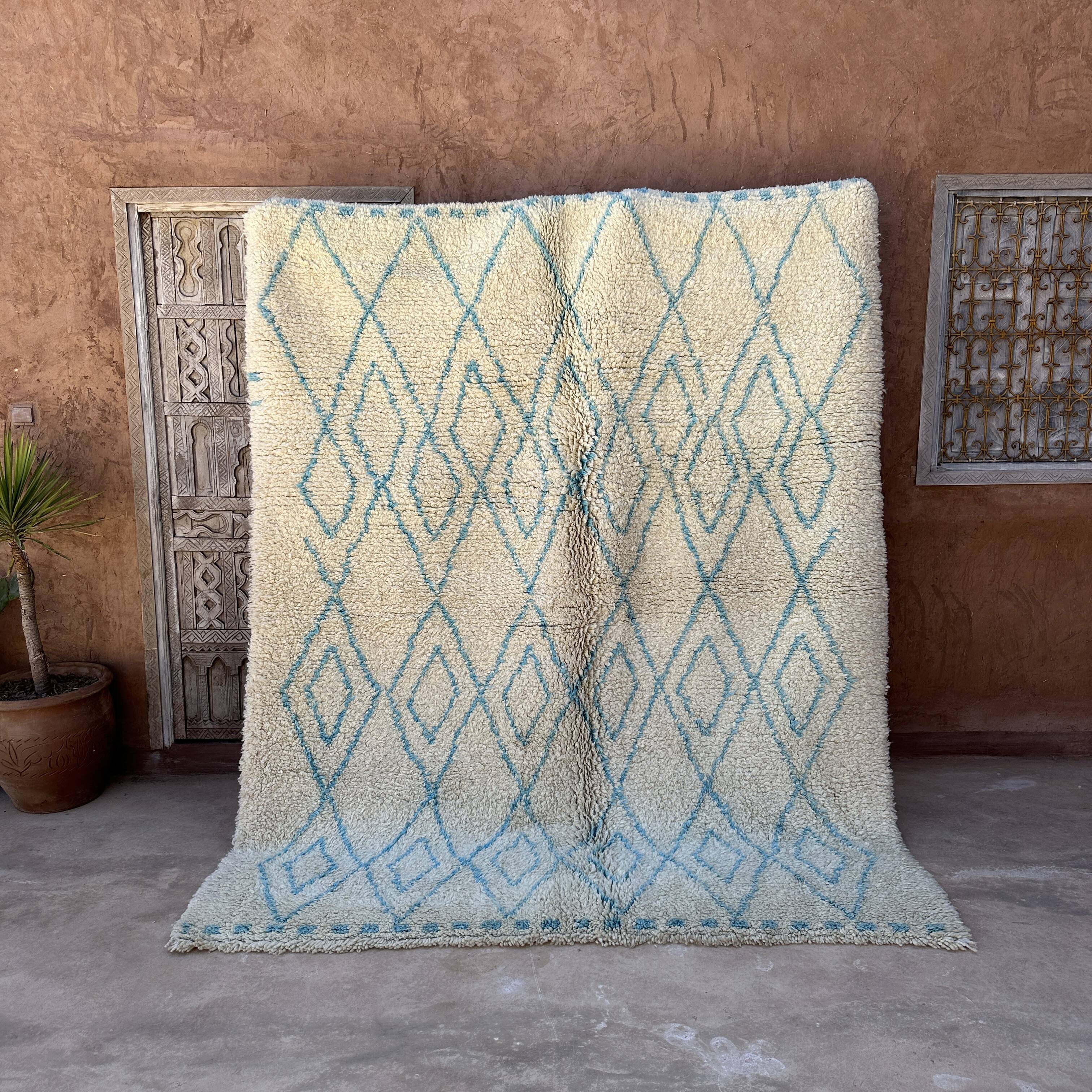 Moroccan carpet Beni Ouarain beige - 208 x 256 cm