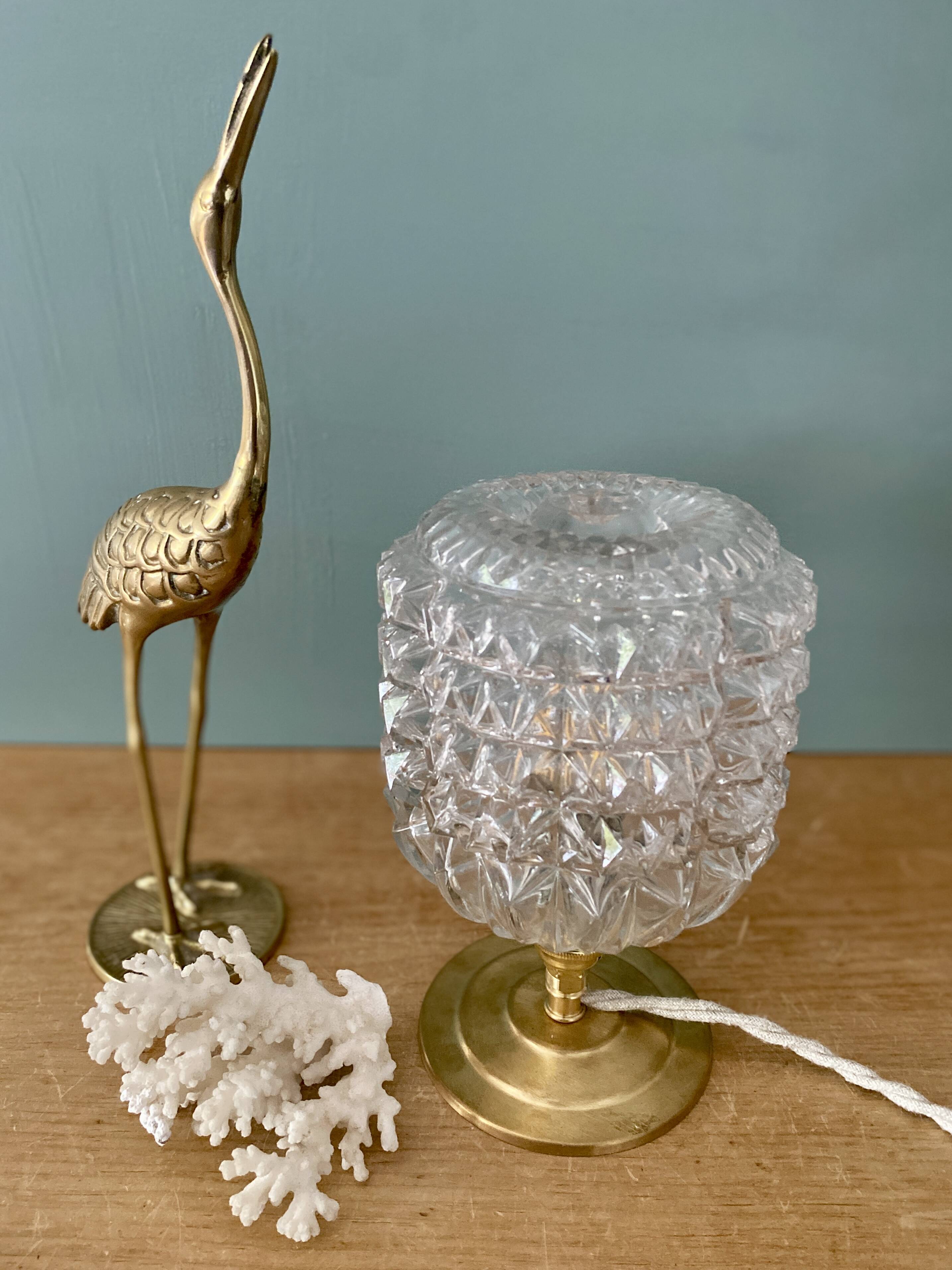 Vintage globe table lamp in molded and chiseled glass