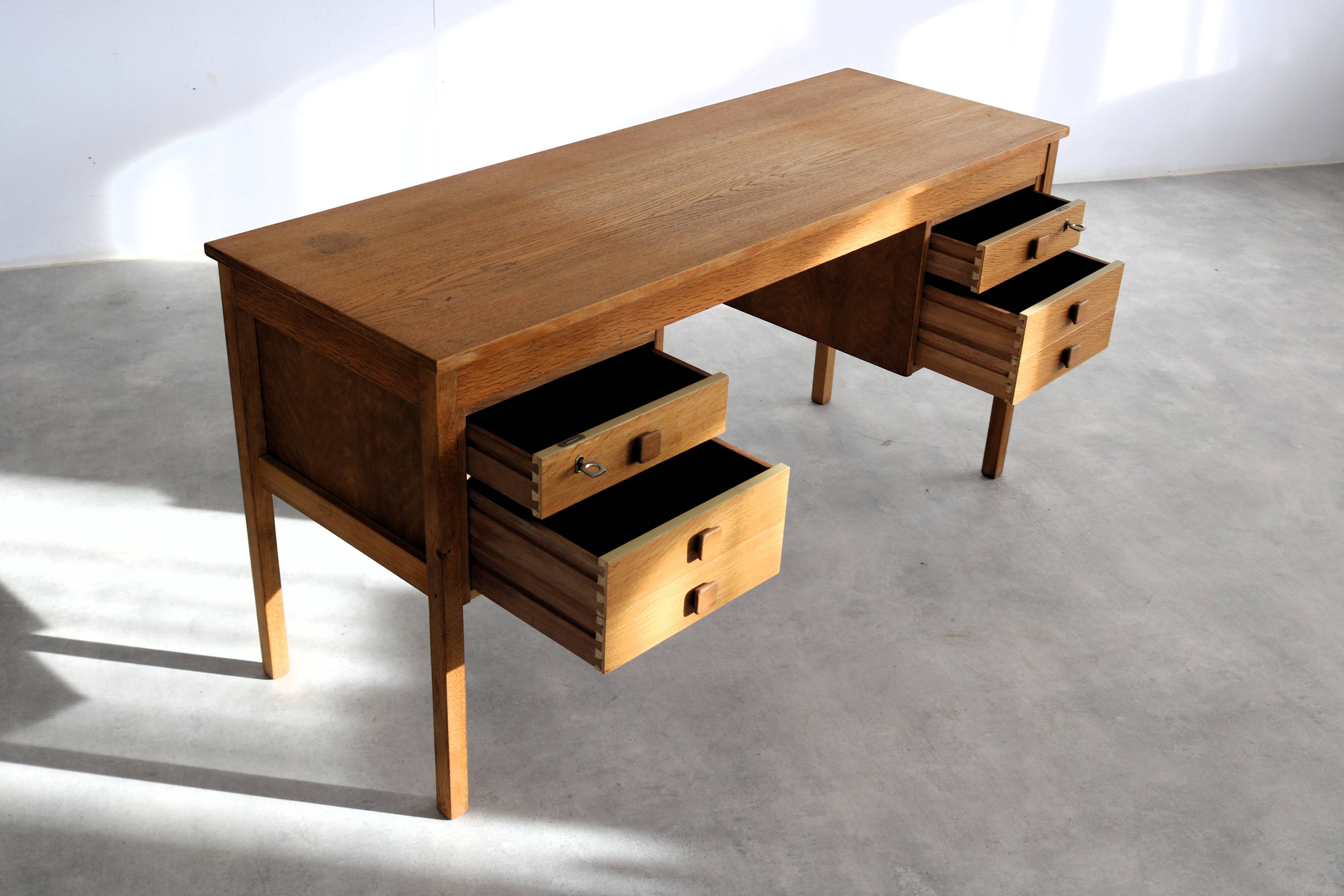 vintage desk | office | oak | 60s | danish