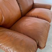 Old 2-seater leather and walnut sofa design 70s Mobil Girgi Mario Marenco vintage Italy