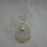Nice vintage shape decanter ball