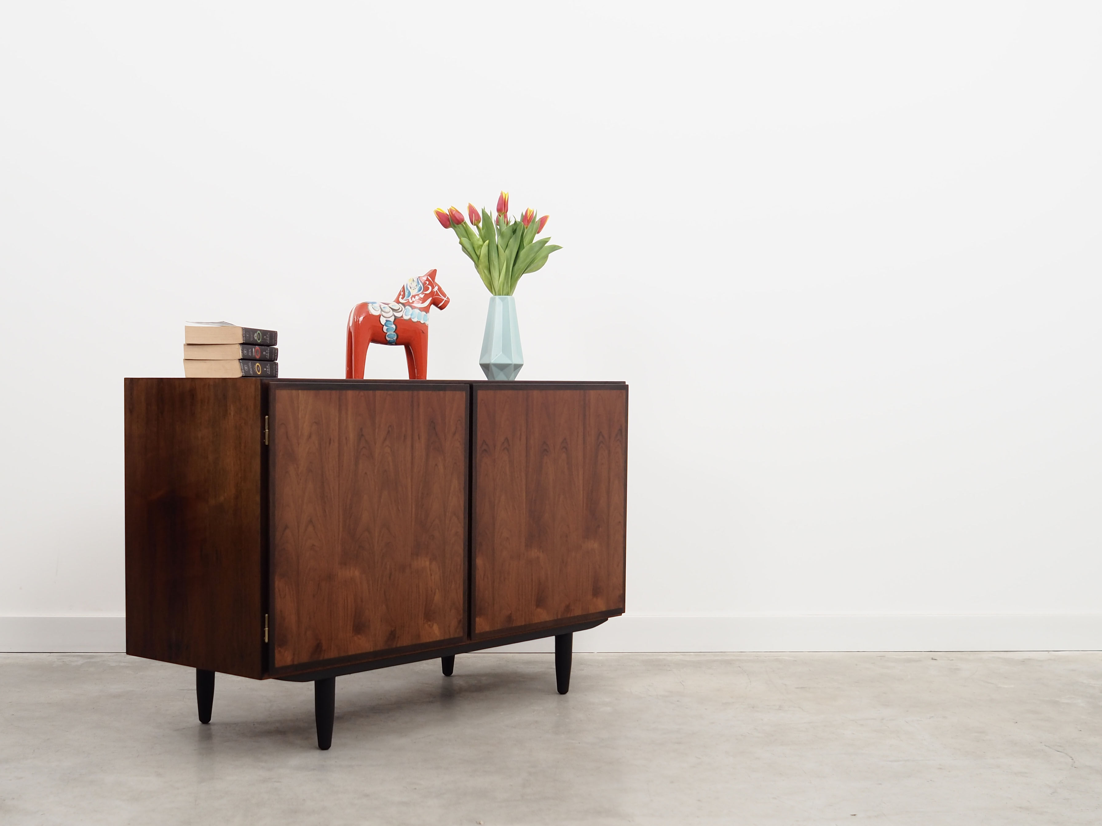 Commode en palissandre, design danois, années 1970, Omann Jun