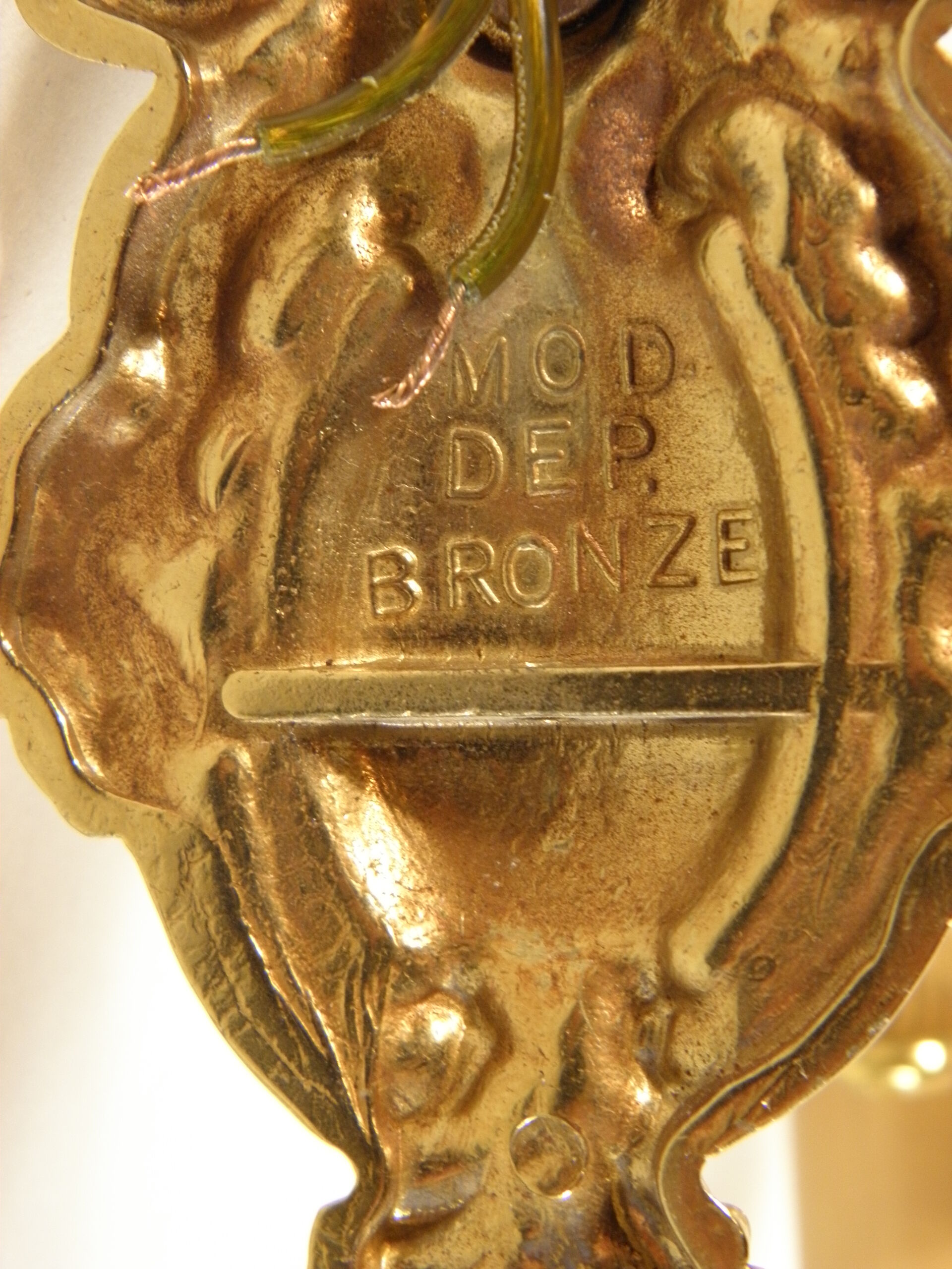 Paire d'appliques en bronze doré