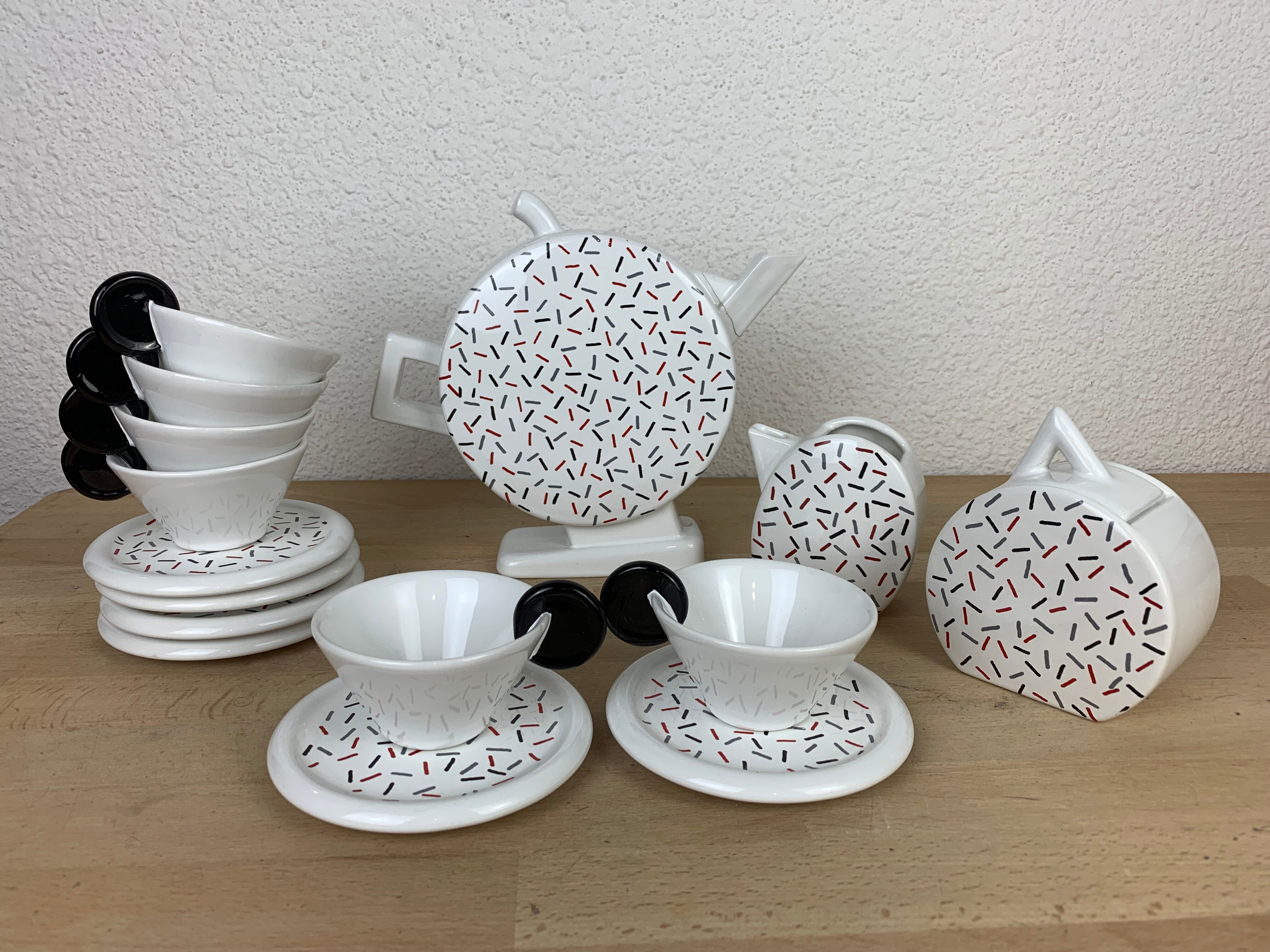 Memphis tea set by Massimo Materassi for M.A.S Italy 80s