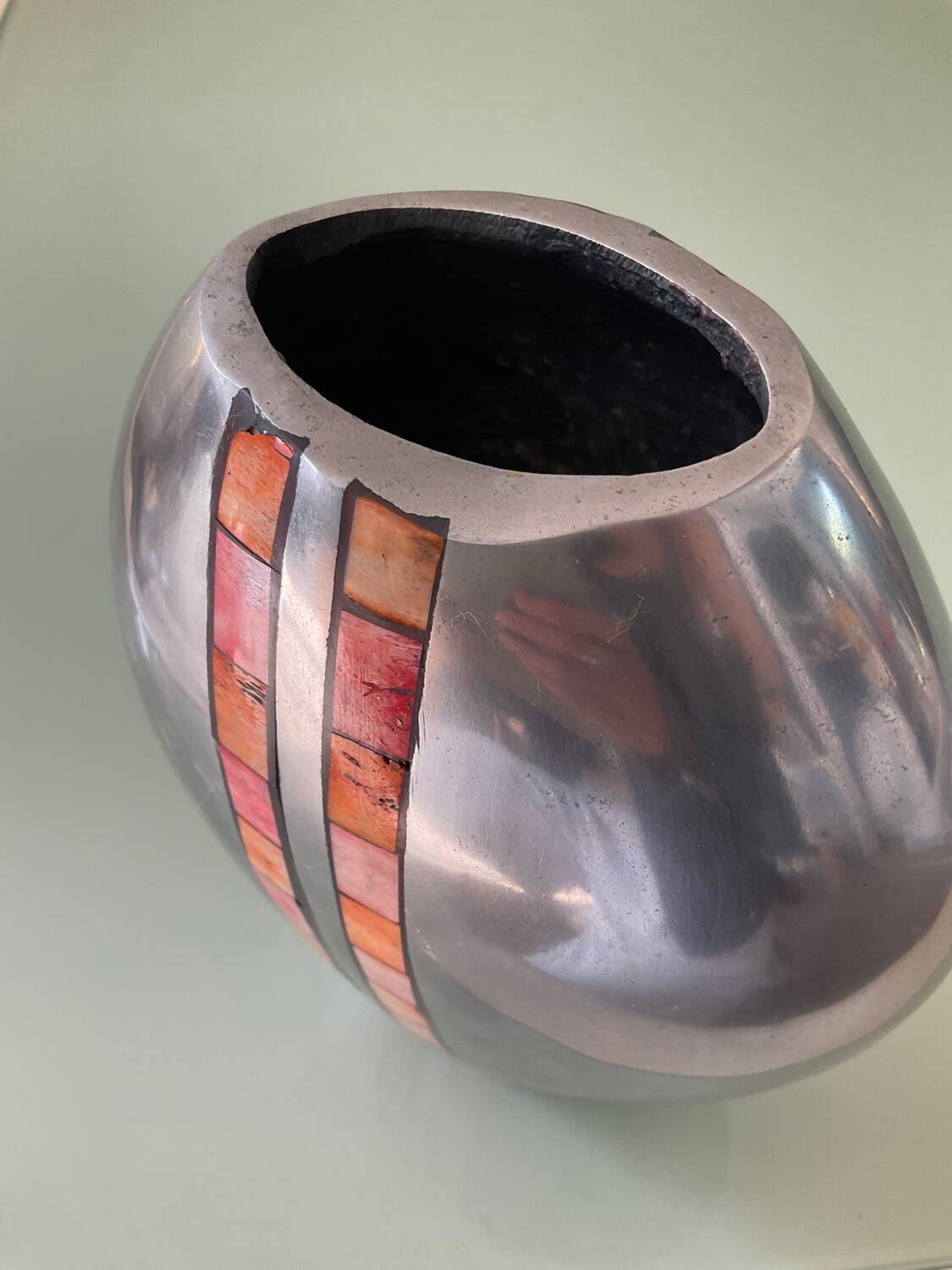Aluminum vase from the 70s