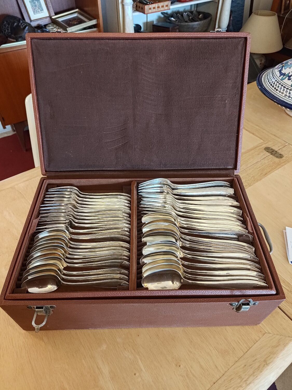 Cutlery set 89 covers