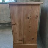 Renovated English commode