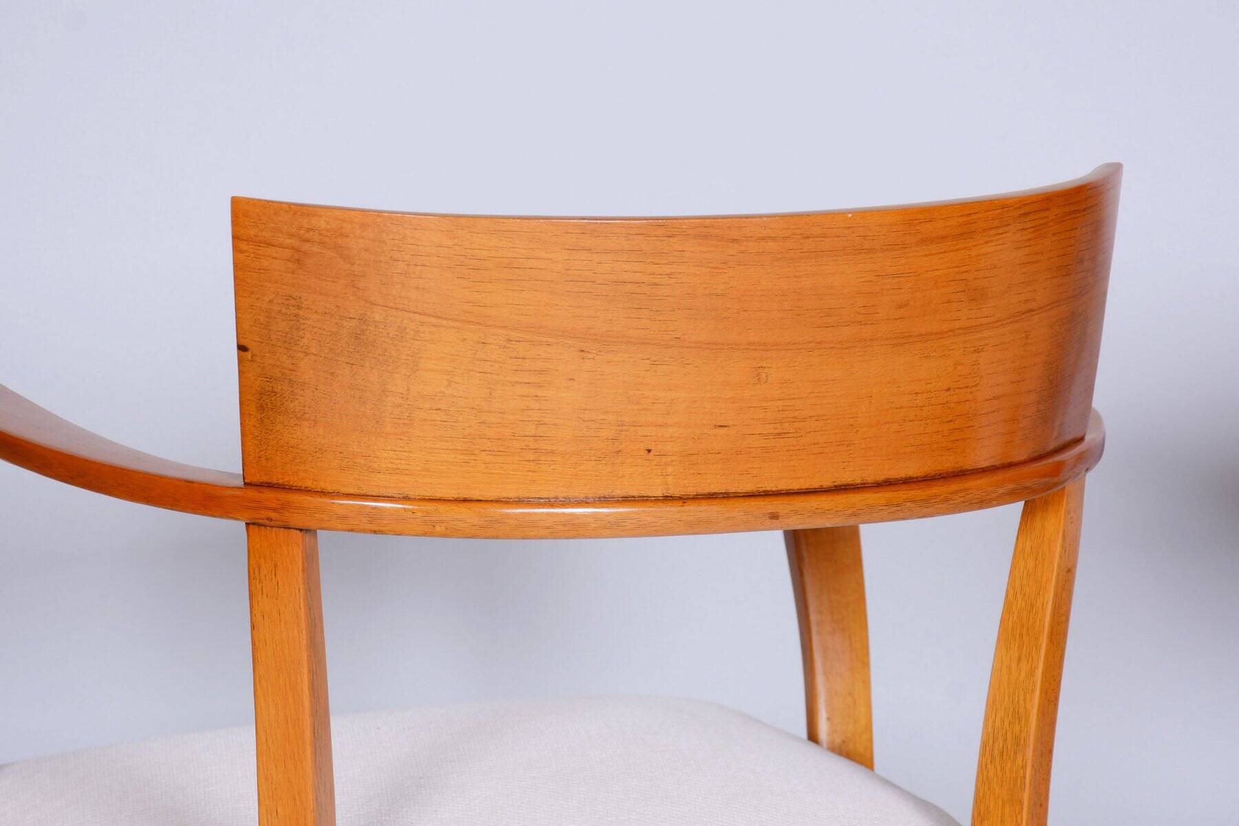 Art Deco Beech Armchairs attributed to Jindrich Halabala for Up Zavody, 1930s, Set of 2