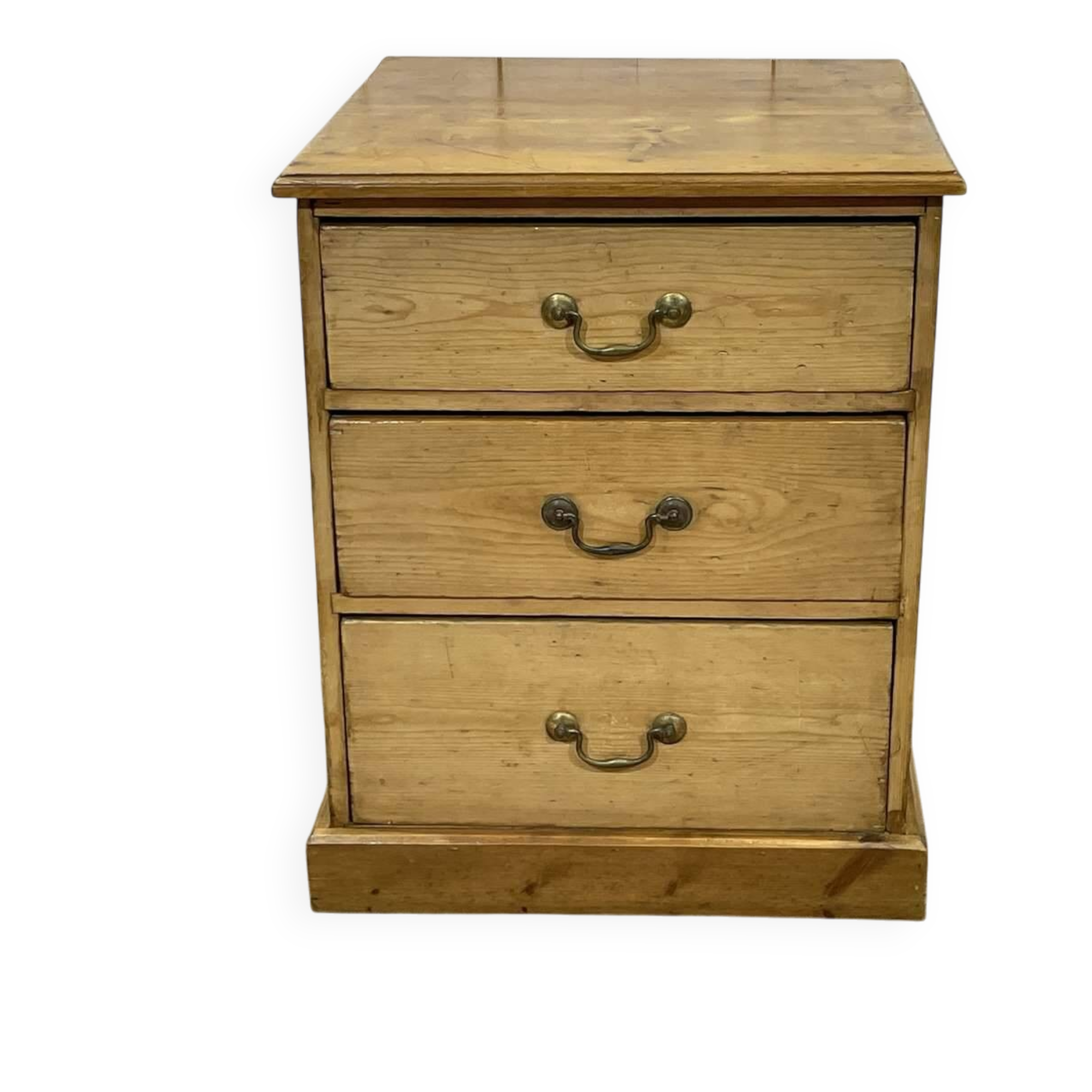 English fir chest of drawers, early 20th century