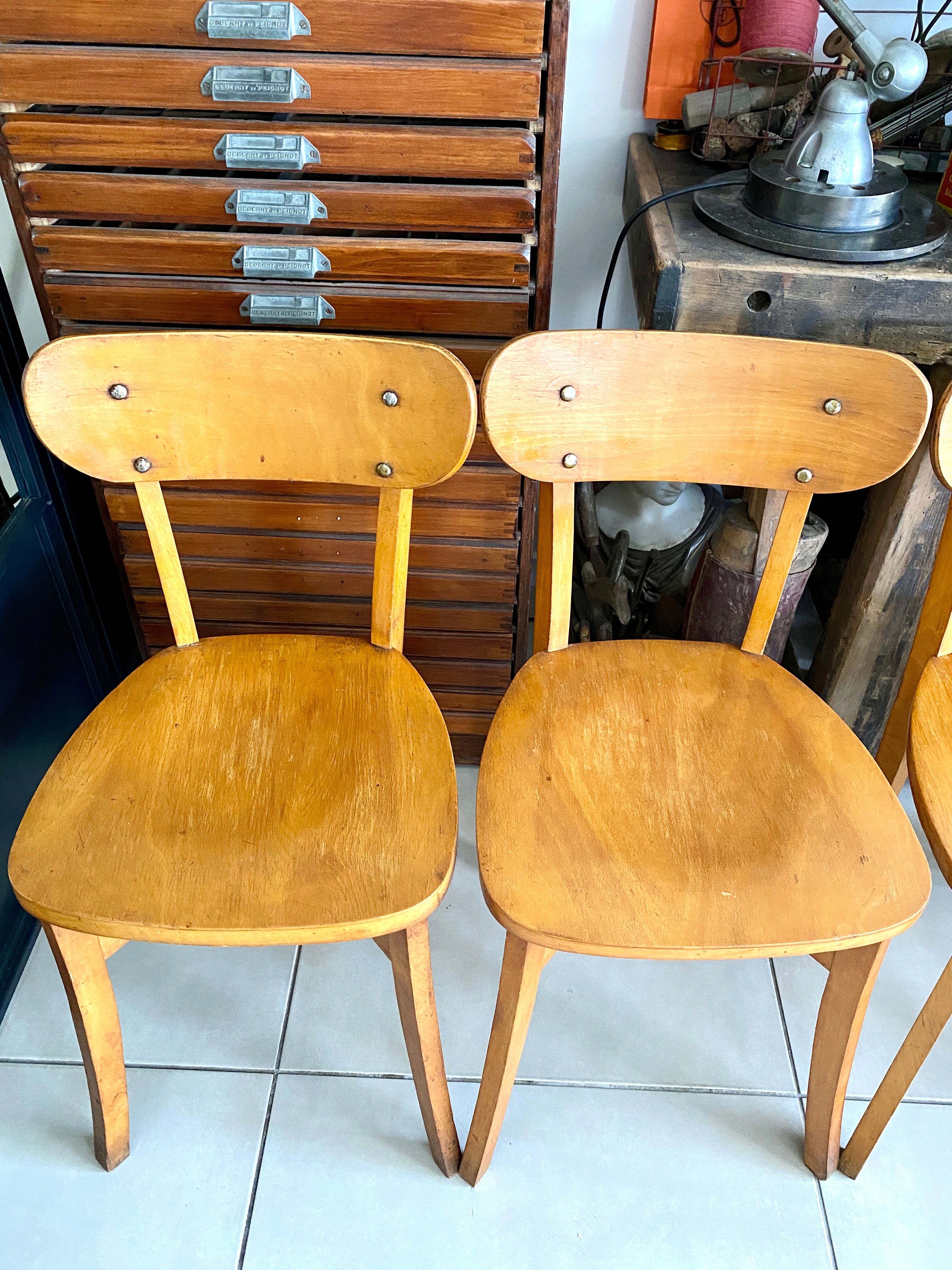Lot de 5 chaises bistrot