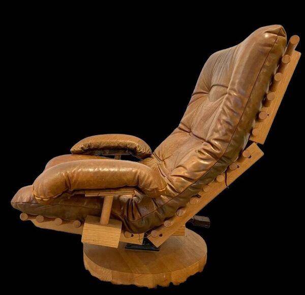 Fauteuil lounge cuir et orme massif brutaliste koala par of blaha circa 1960