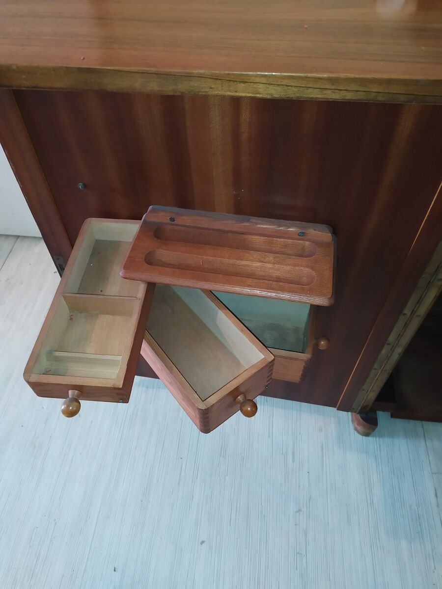 Meuble + machine a coudre pfaff 60