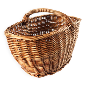 Large rattan basket with low handle