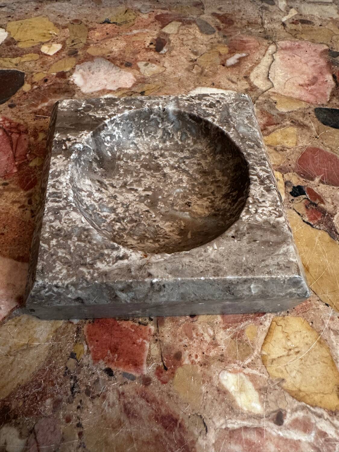 Cendrier en Marbre période Art-Deco 10/10 cm