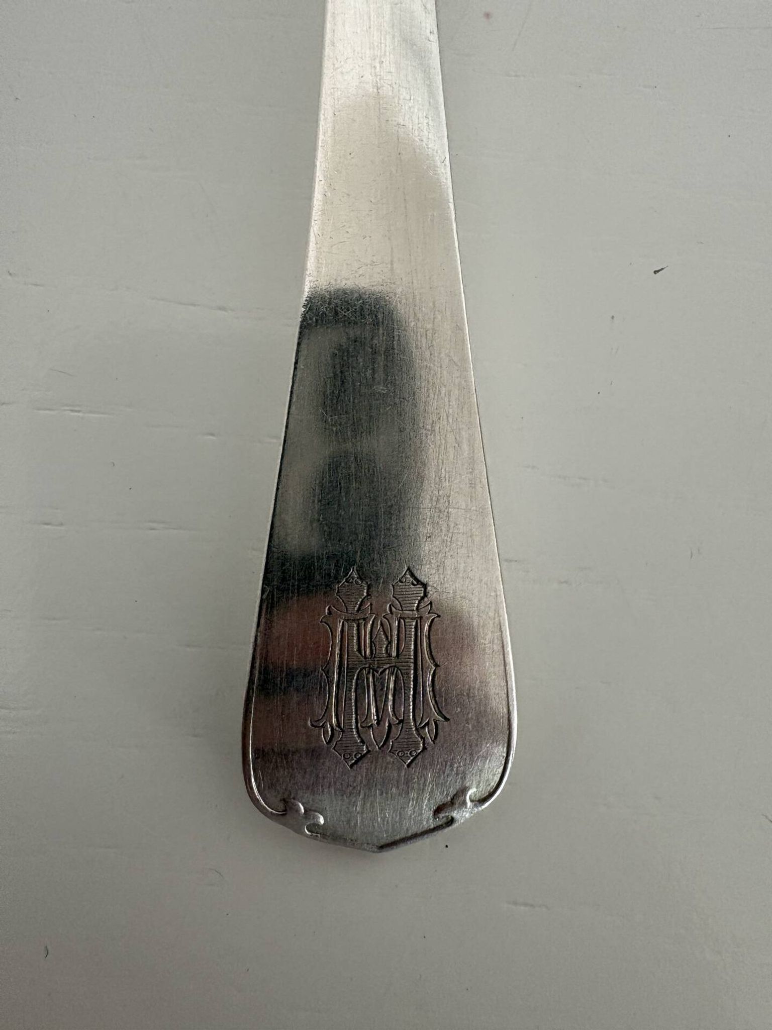 Cuillère à pèlerin , pelle à service Christofle en métal argenté