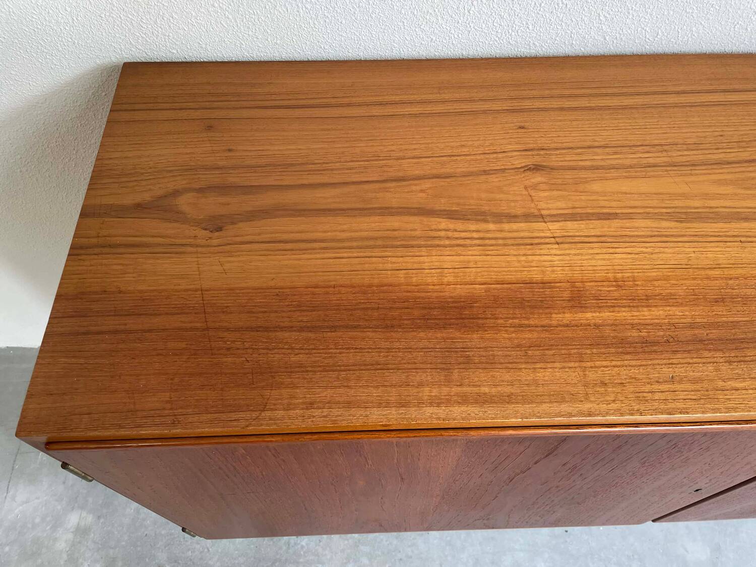 Buffet Hundevad en teck