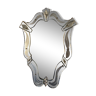 Venetian mirror with geometric shape