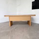 Meuble d’appoint bas style Perriand