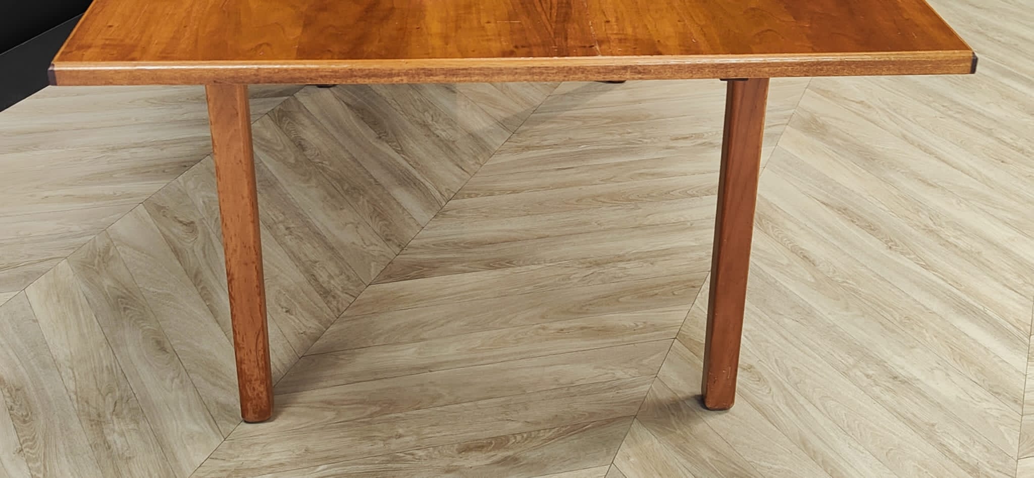 Mid century extendable dining table | vintage
