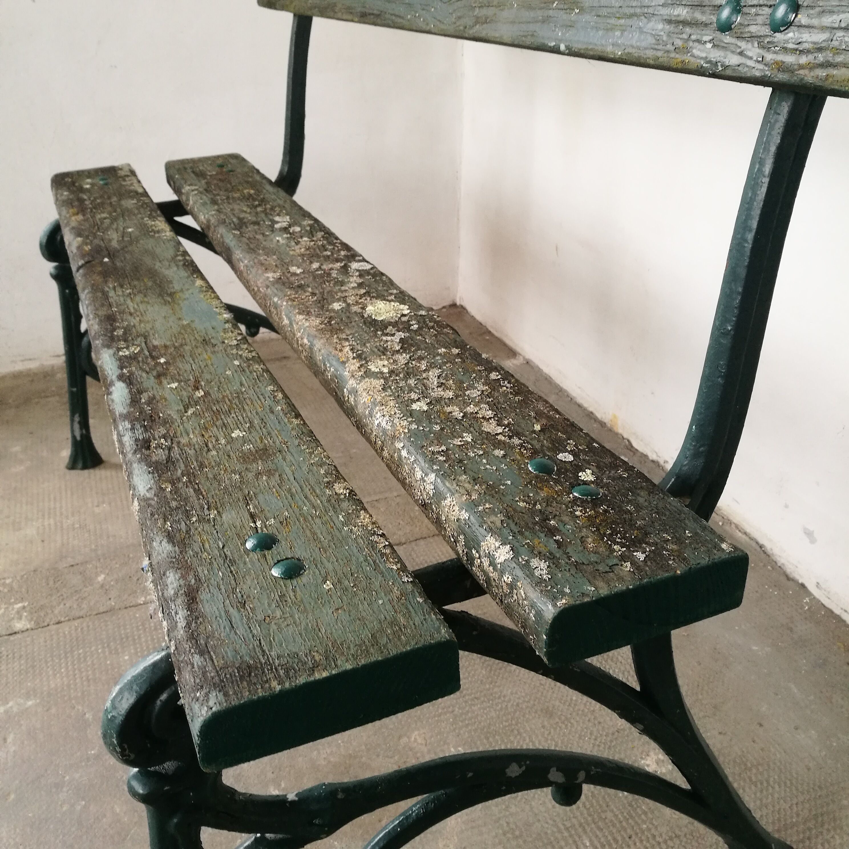 Garden bench foot cast iron art nouveau style