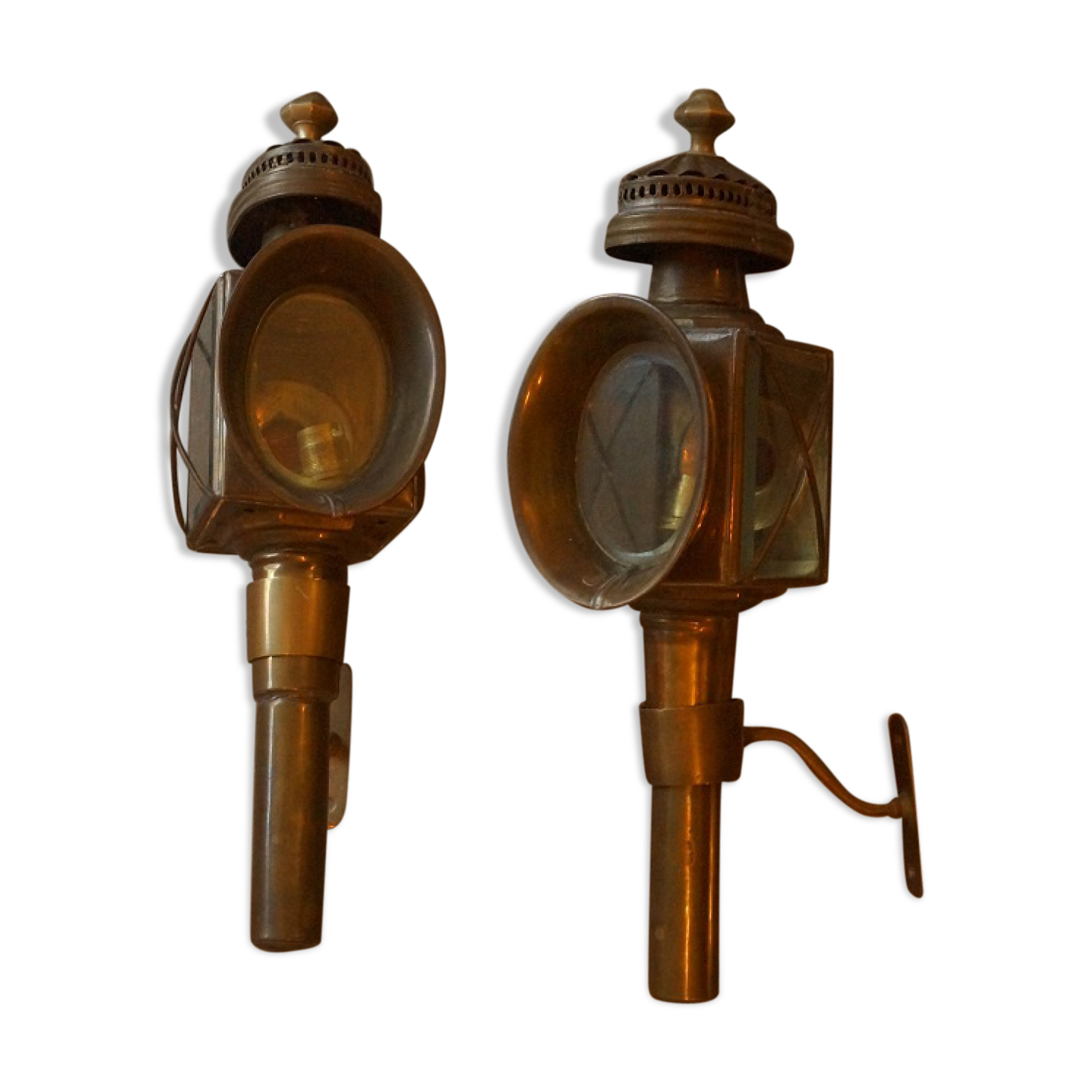 Pair of brass 1900 wall light