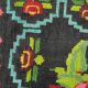 Tapis en laine roumaine tissé à la main avec fleurs roses sur fond noir