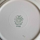 Set of 12 Villeroy and Boch dessert plates model 1562.