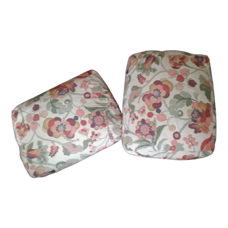 Pair of down poufs fabric of Lelièvre