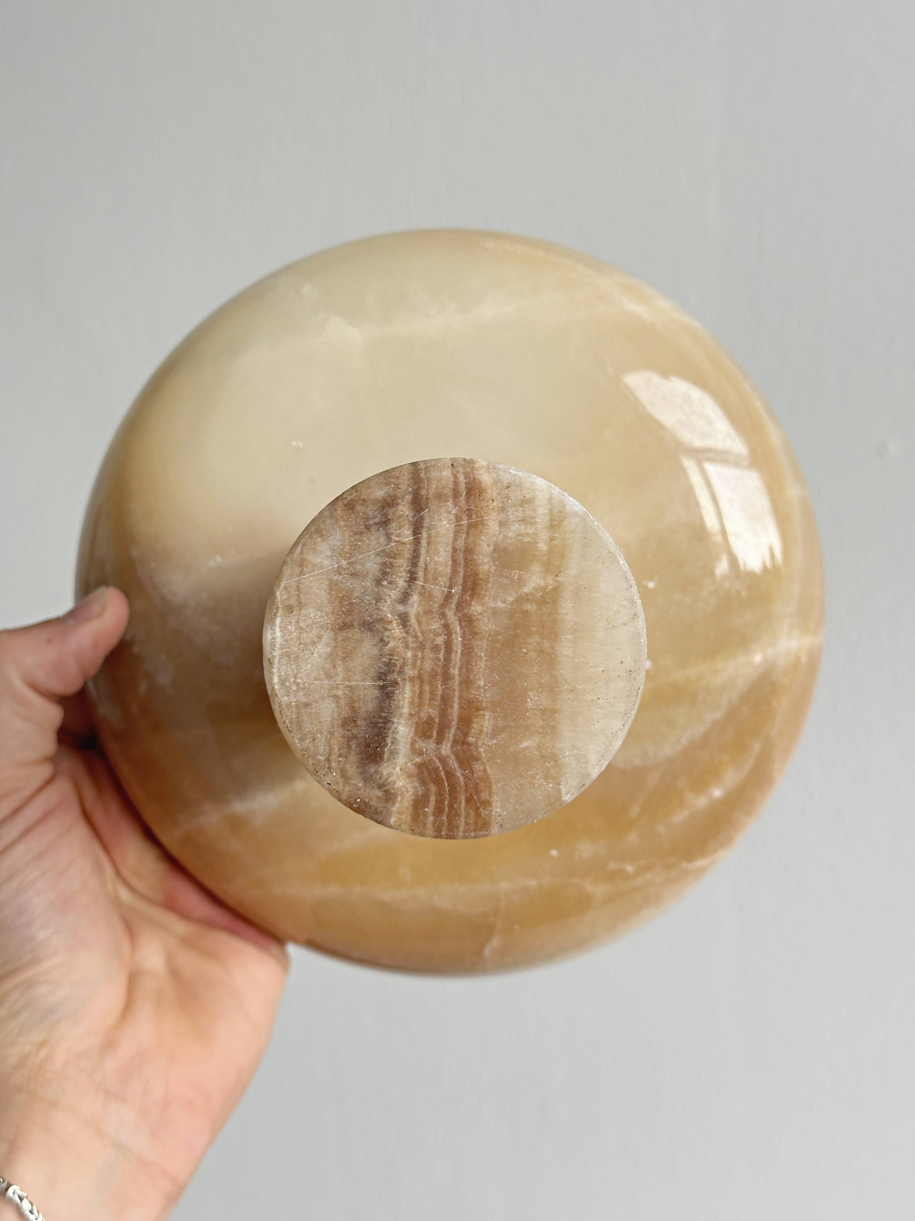 Onyx marbled pedestal bowl