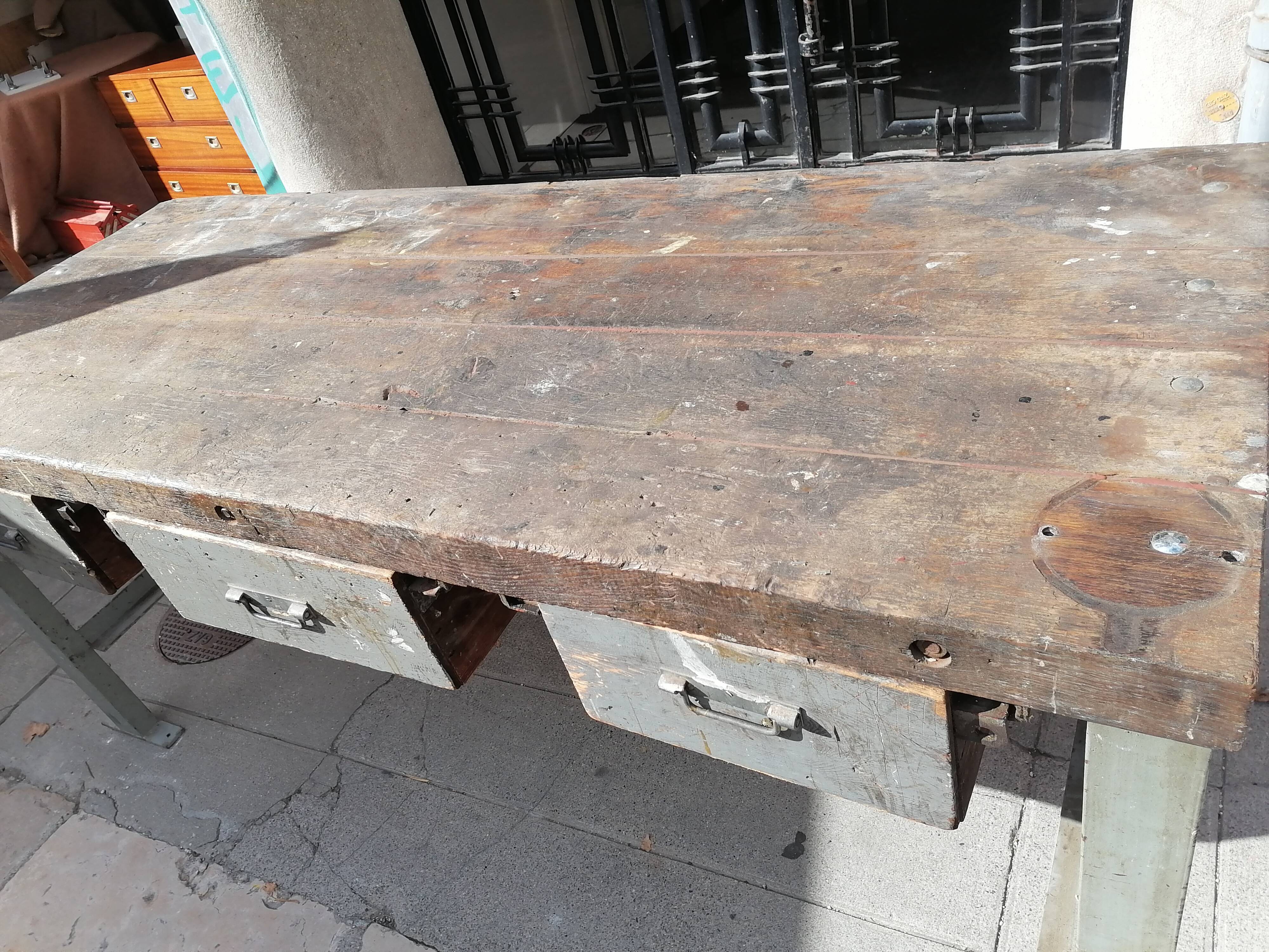 Industrial established. 60s