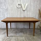 Scandinavian table