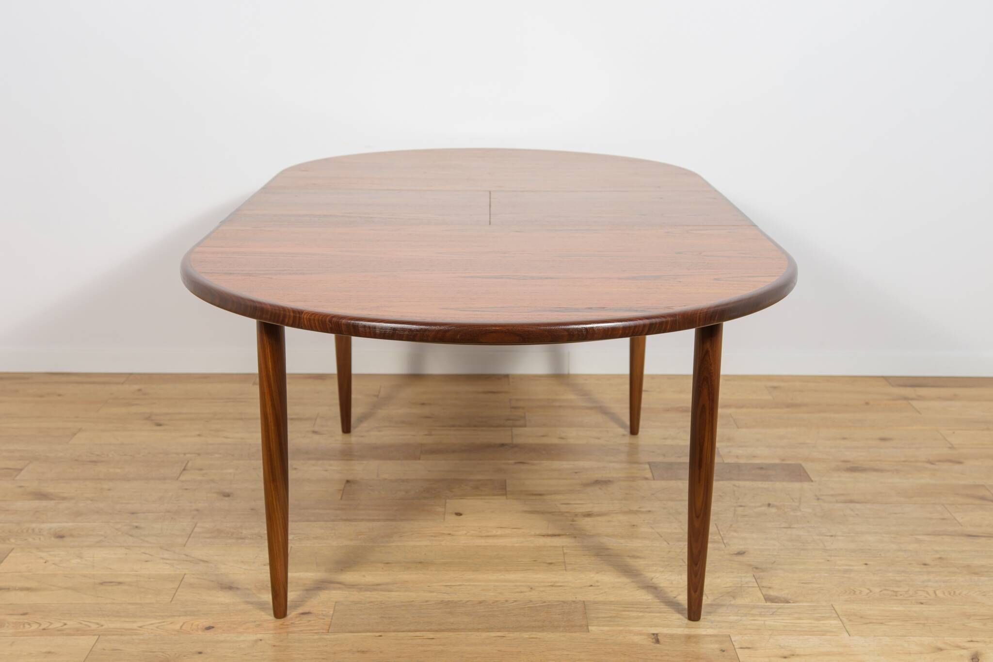 Mid-Century Oval Teak Extending Dining Table from G-Plan, United Kingdom, 1960s