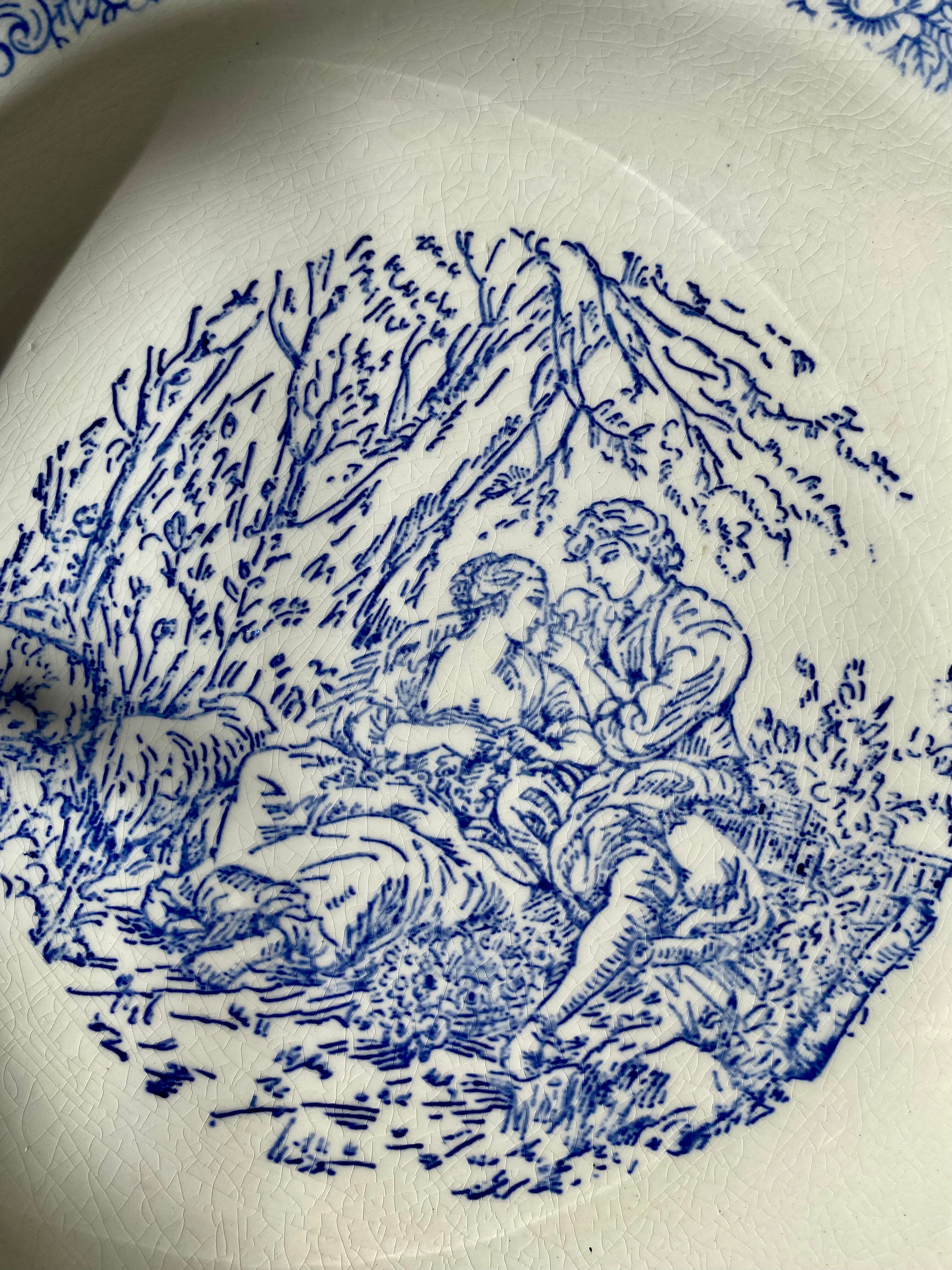 Badinage hollow plates