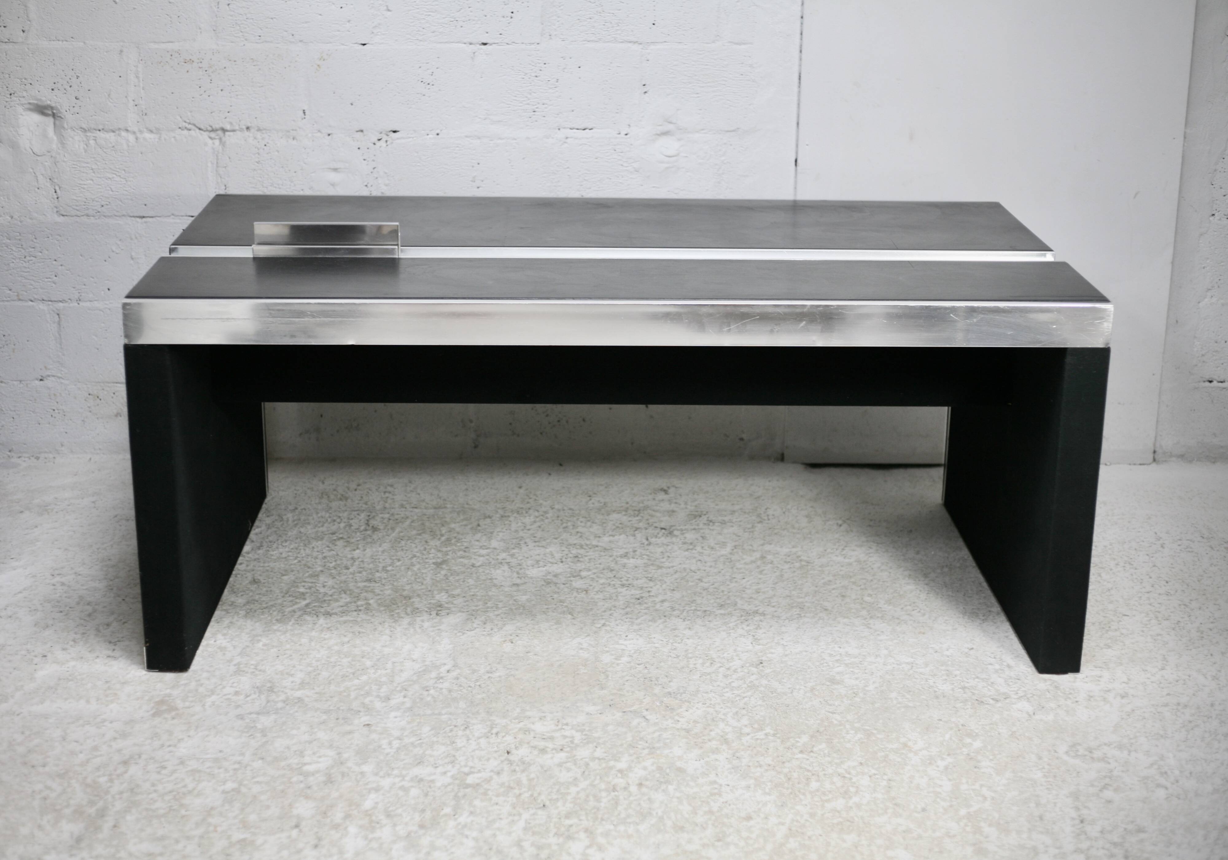 Important office of Guido Faleschini, published by Mrariani. Italy 1970. Space age