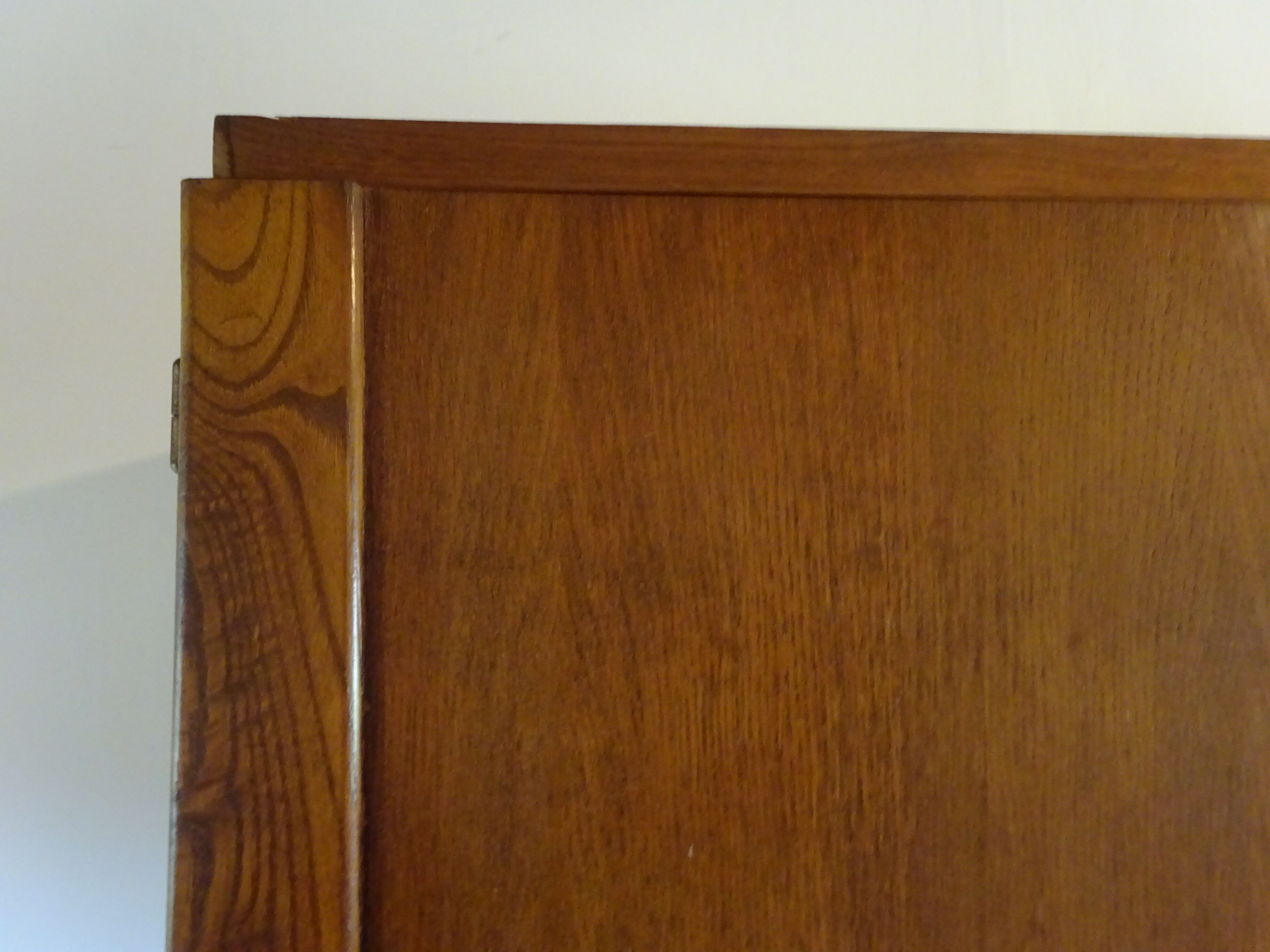 Armoire avec penderie et étagères, 1960s