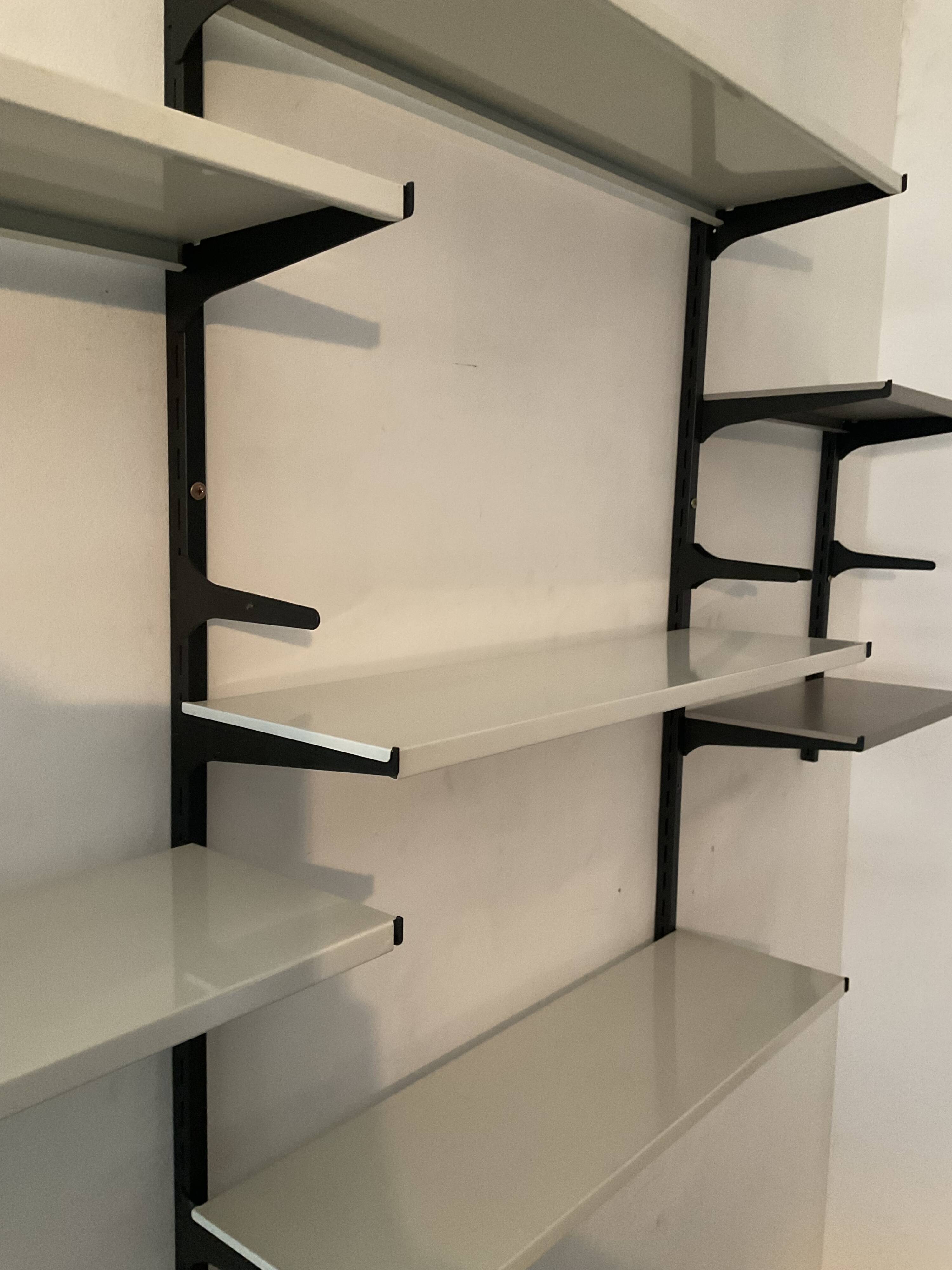 Modular Tomado shelf from the 1970s