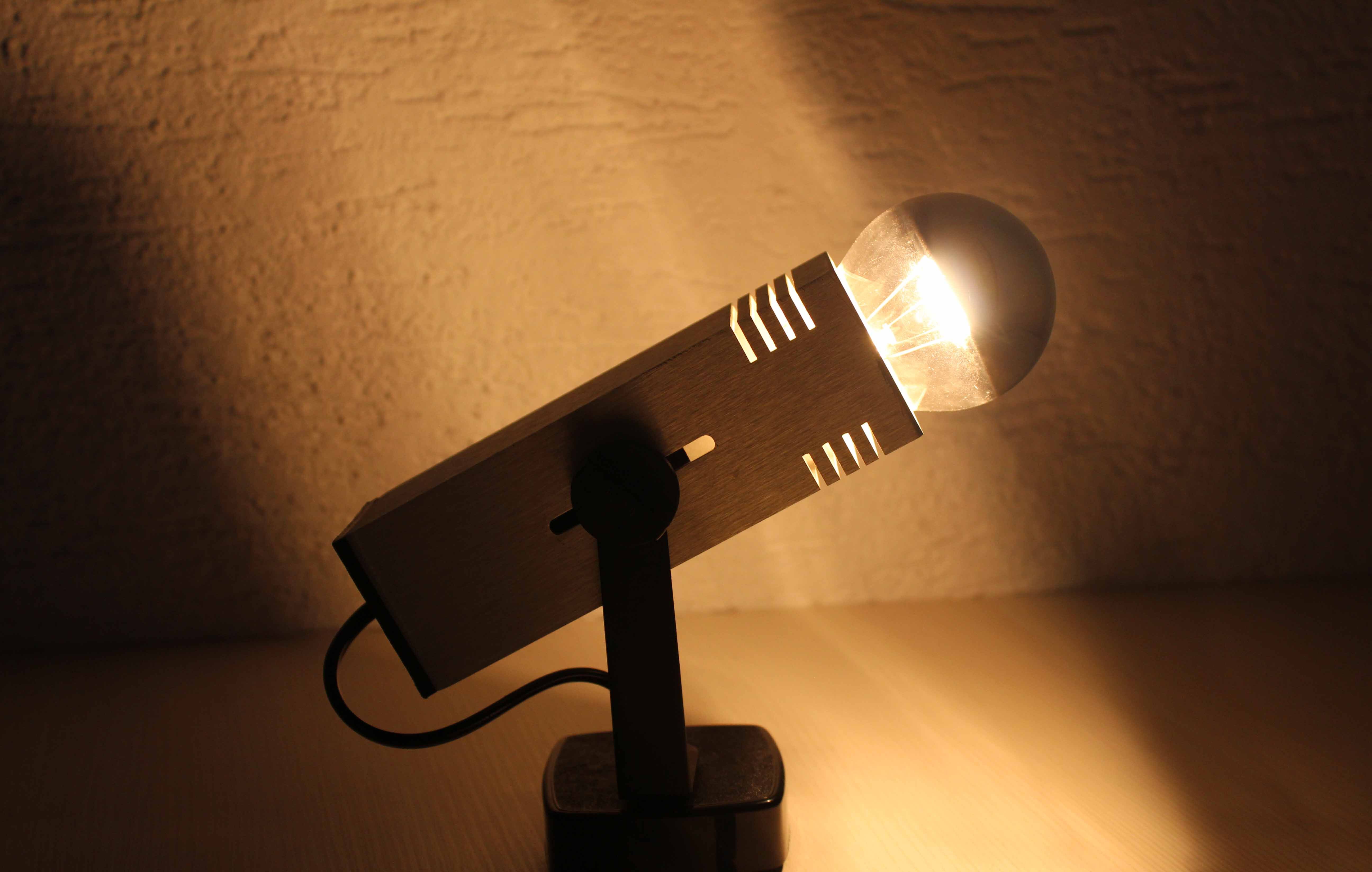 Vintage Tragetti Sankey wall lamp