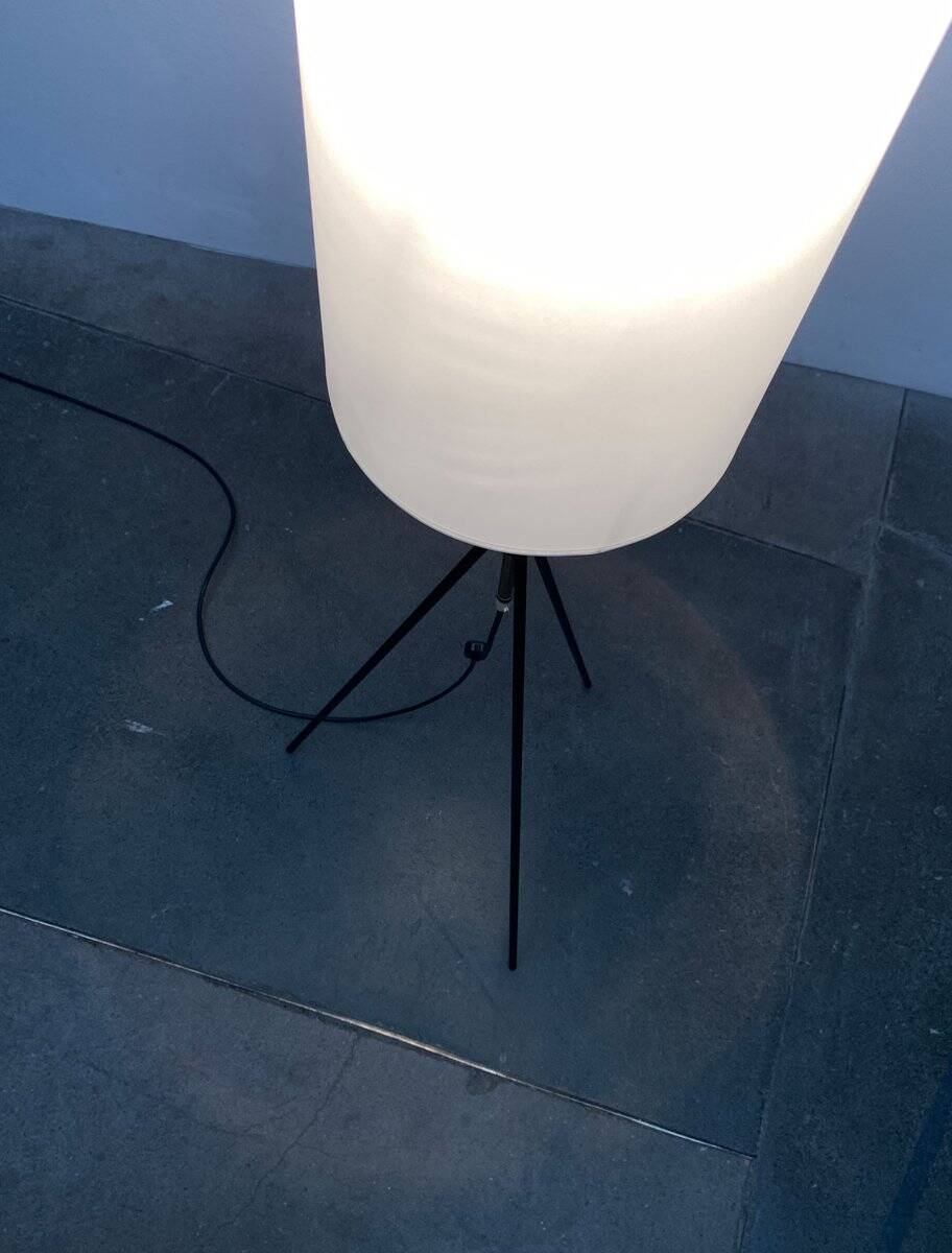 Mid-century minimalist tripod floor lamp, 1960s.