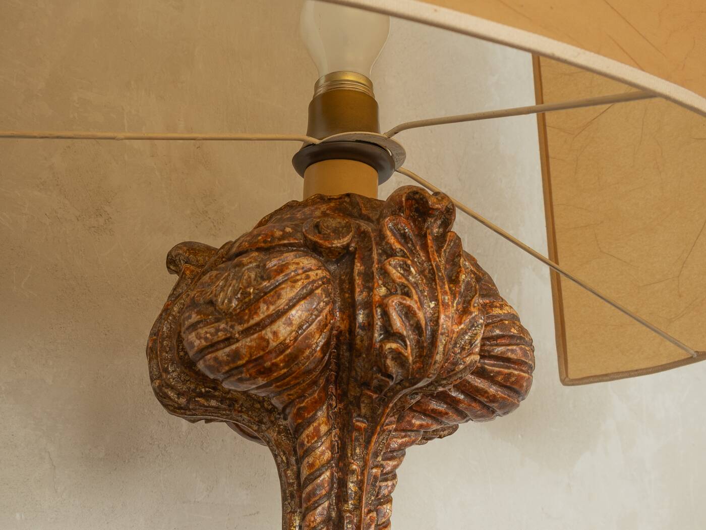 Lampe de table baroque, fabriquée à la main
