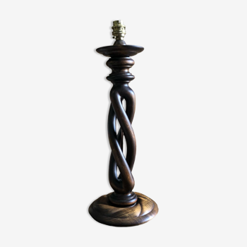 Twisted wooden lamp base