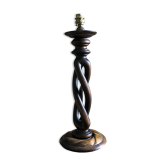 Twisted wooden lamp base