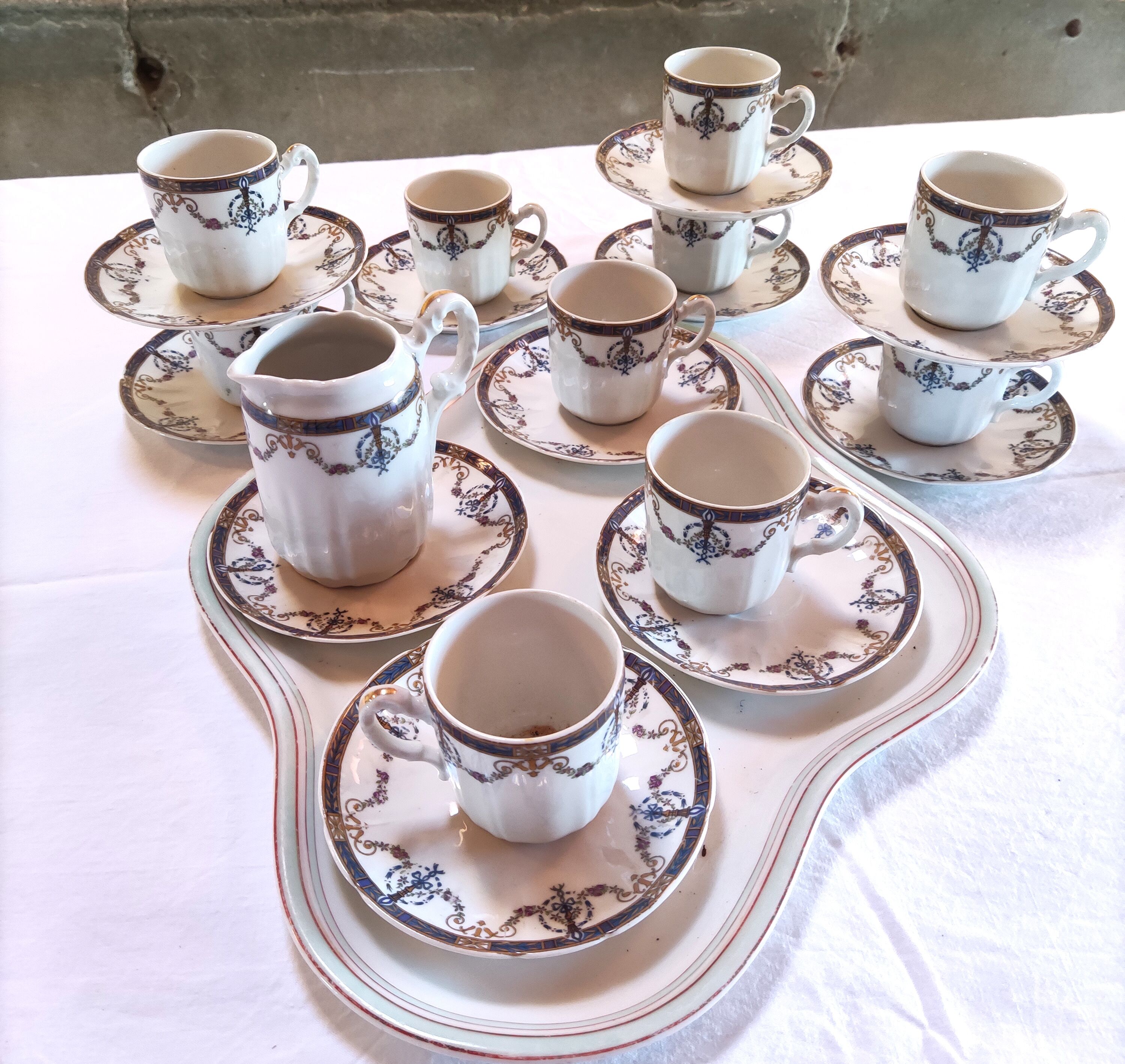 Art Deco porcelain coffee service