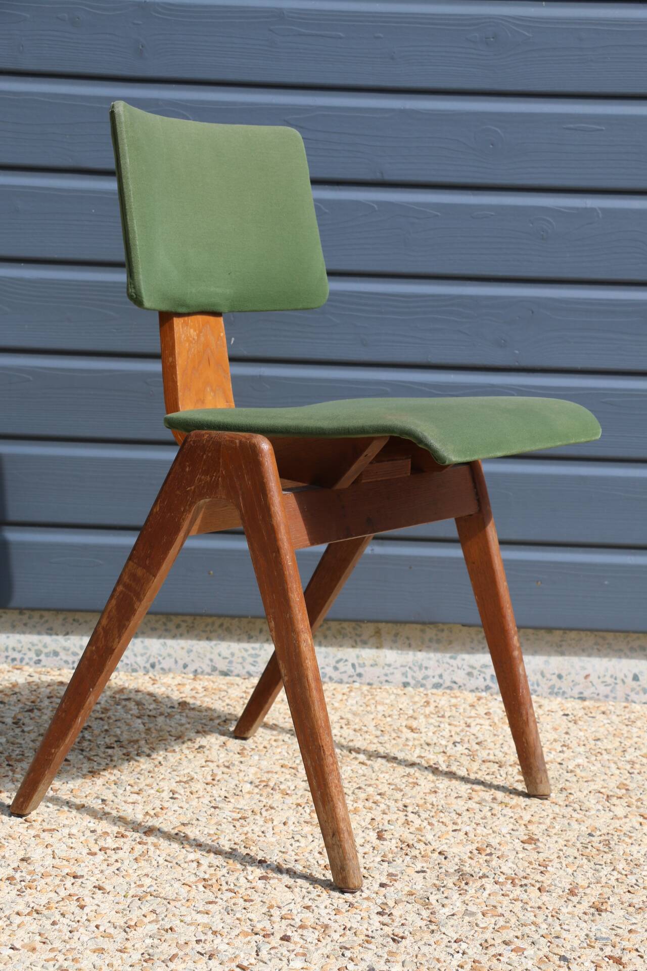 Robin Day chair "HILLESTAK" 1950 green