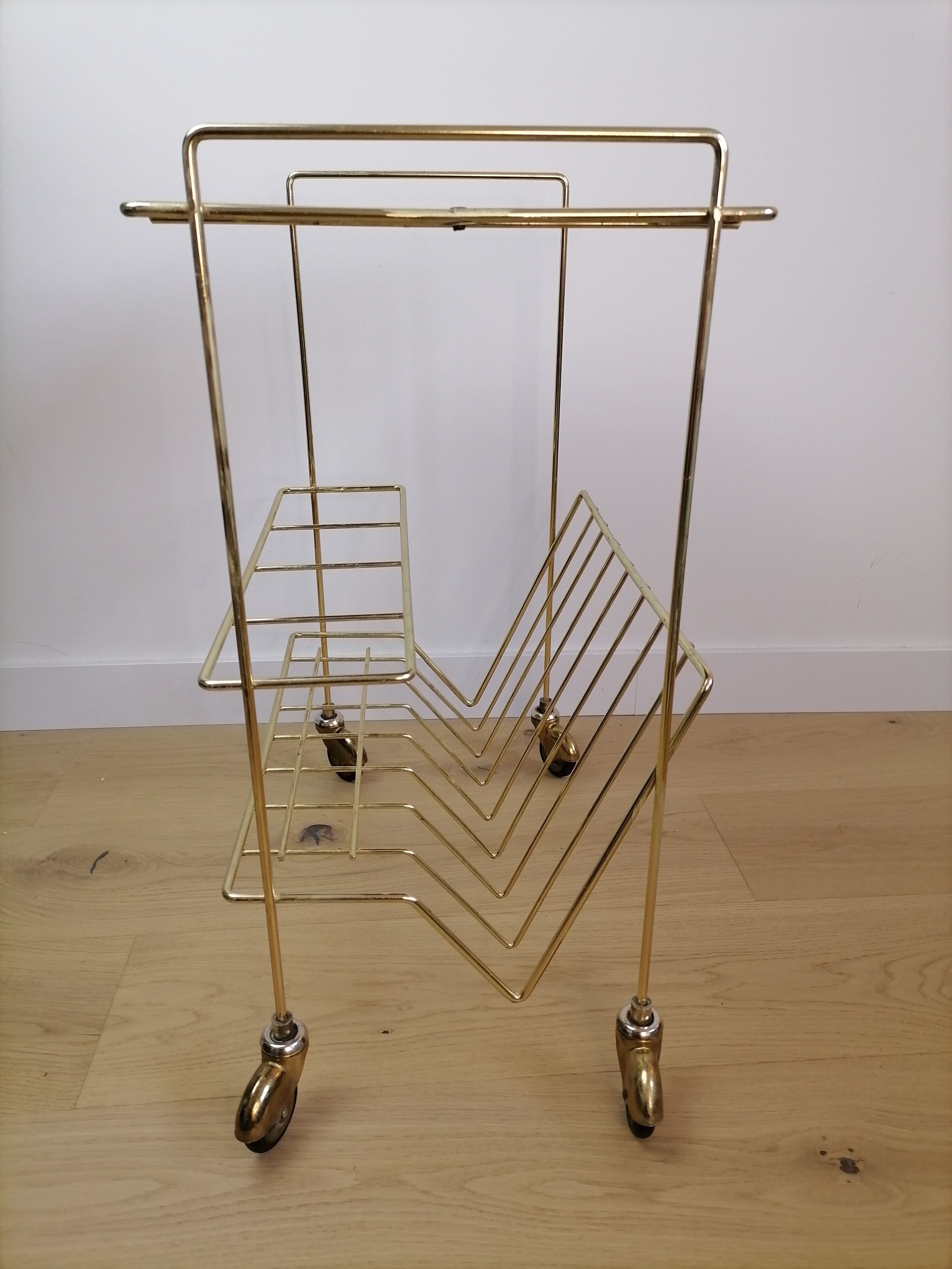 Vintage vinyl door service