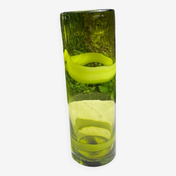 Vase en verre vert vintage 1970