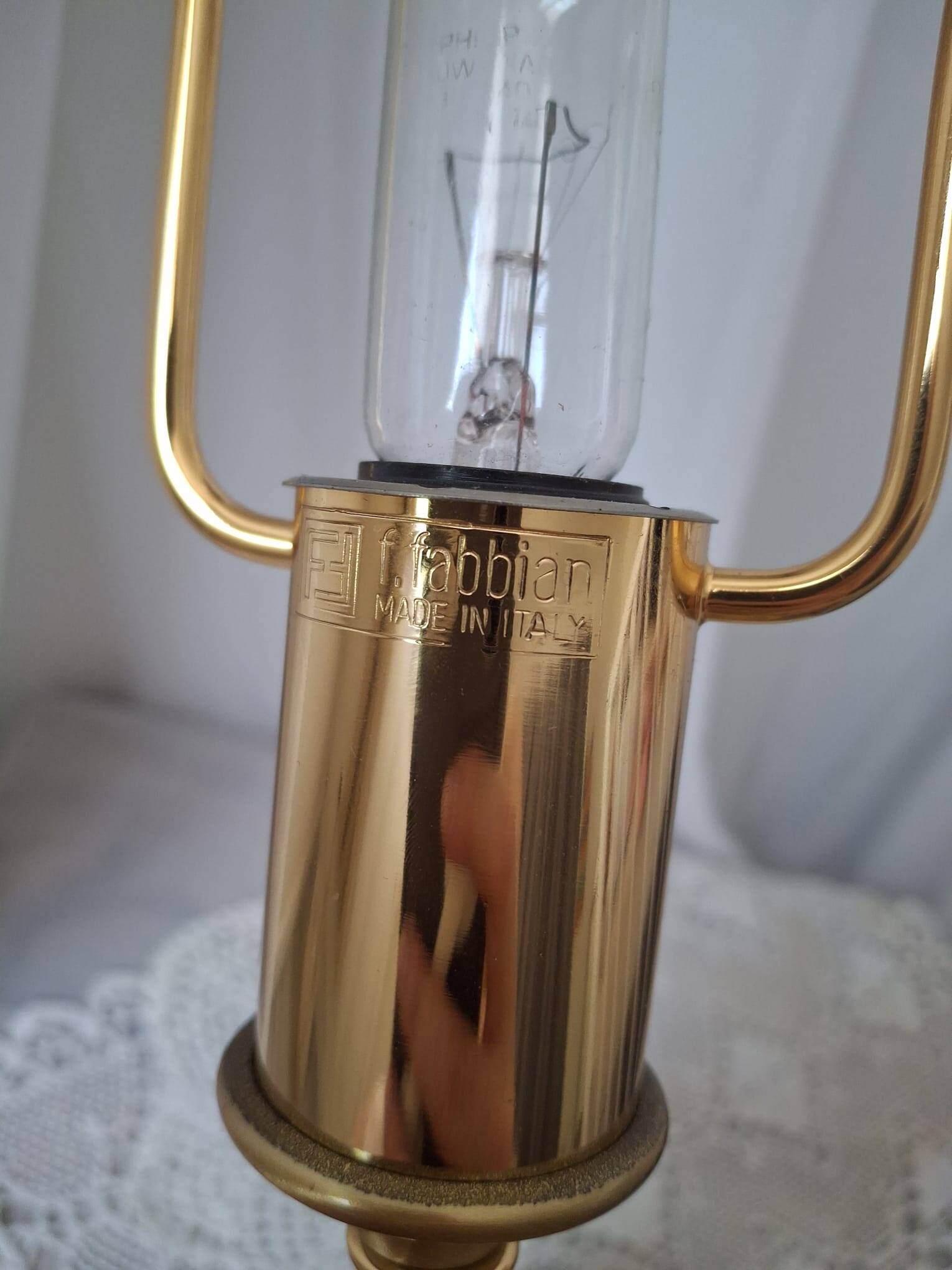 F. Fabbian Italy Pink Frosted Glass Petal Table Lamp, Murano Style, 1980s